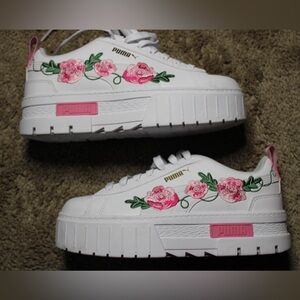 Womens PUMA Mayze Embroidery Athletic Shoe - White US W 7